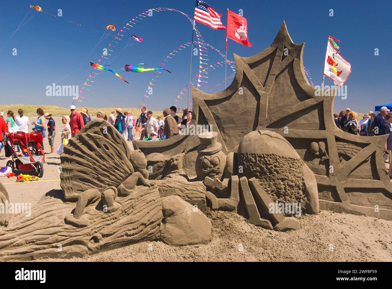 Sandcastle Contest, Sand & Sawdust Festival, Ocean Shores, Washington