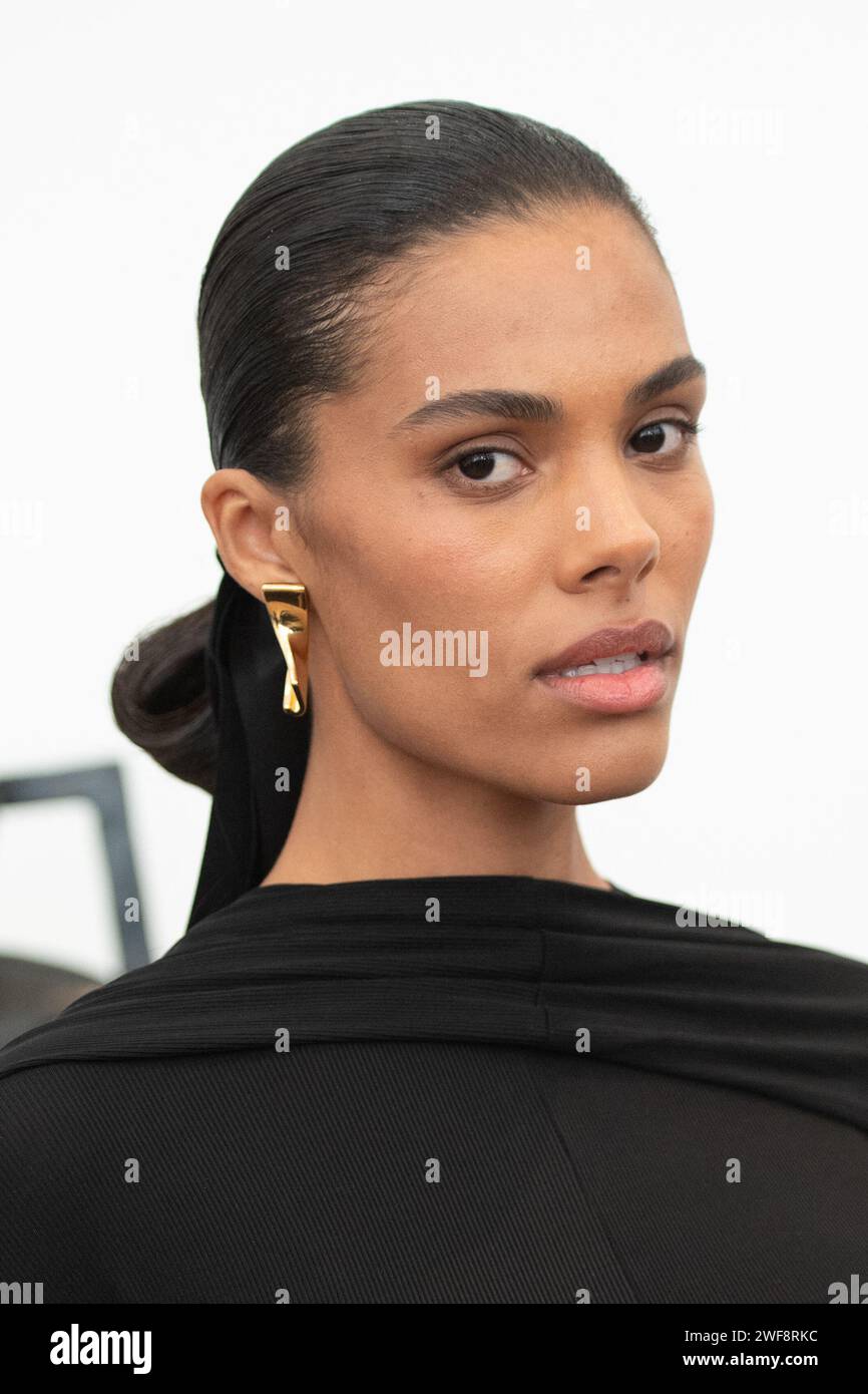 Tina Kunakey attending the Les Sculptures Jacquemus Fashion Show at ...