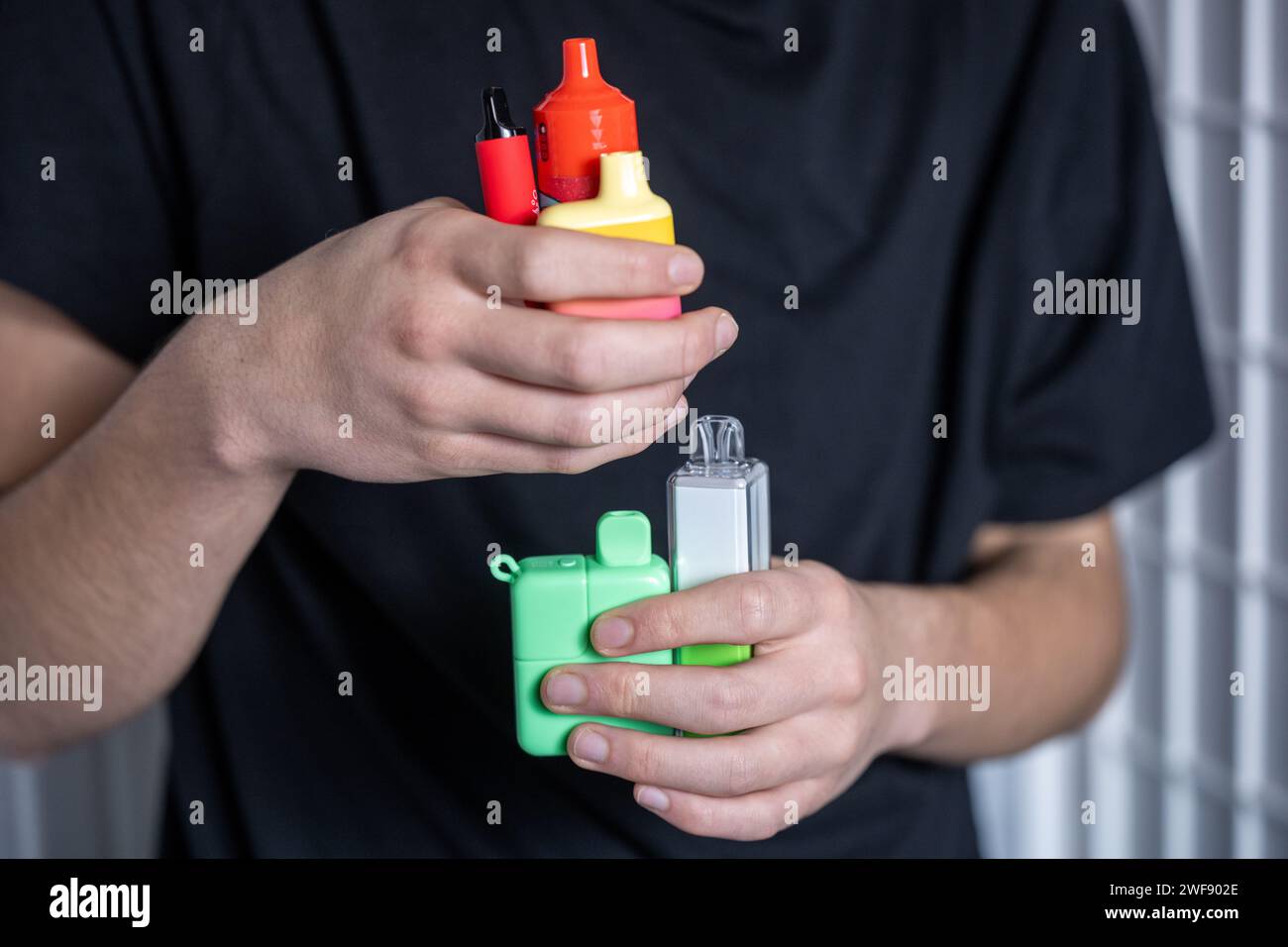 UK to ban disposable vapes (ecigarettes) to protect children's health