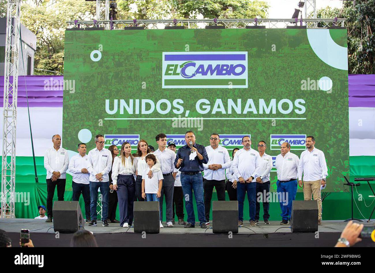 2024 cambio hi-res stock photography and images - Alamy