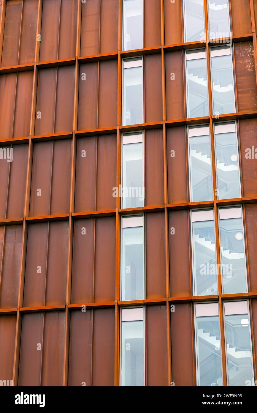 Corten or weathering steel hi-res stock photography and