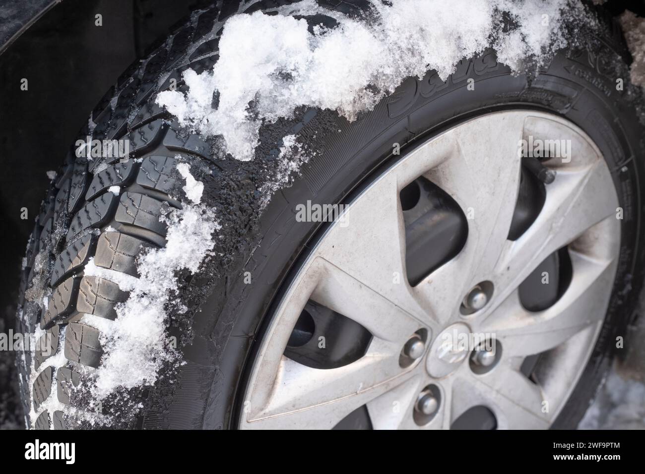 ar tyres in the snow Stock Photo