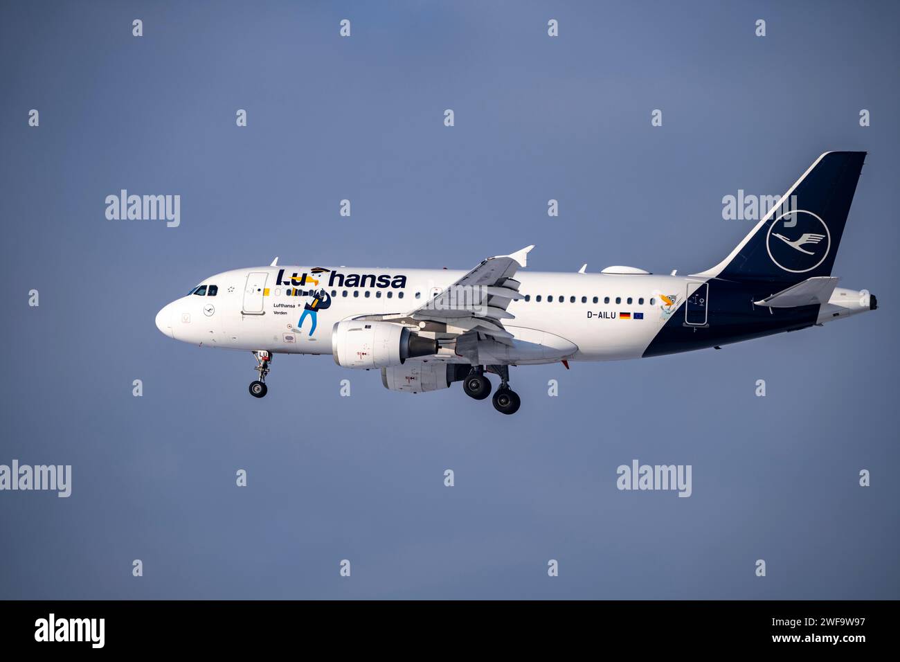 Lufthansa Airbus A310-100, approaching Frankfurt FRA airport, Fraport, in winter, Hesse, Germany Stock Photo