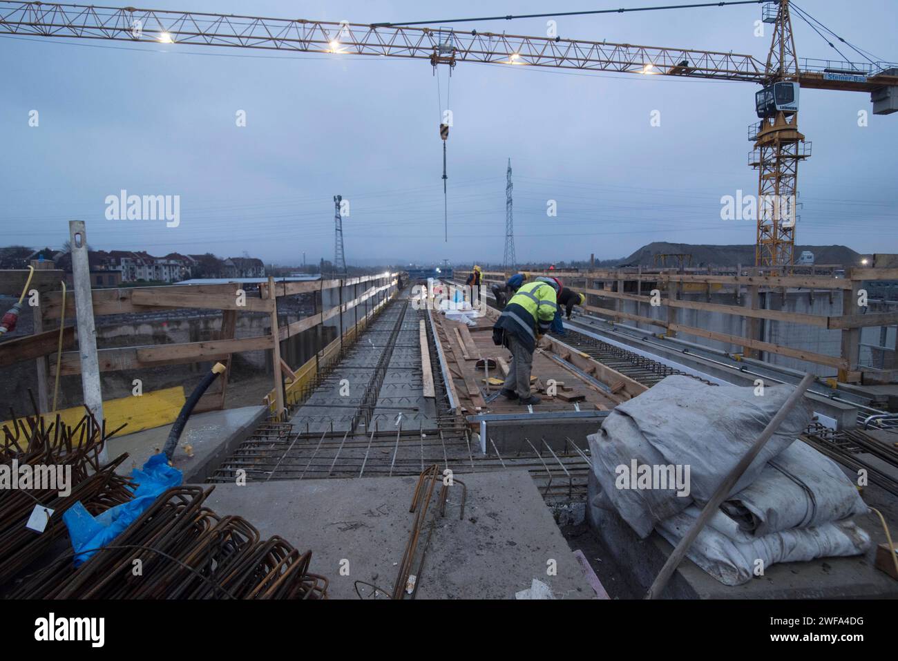 concrete engineering or concrete construction, building architecture in the industry concrete engineering or concrete construction Stock Photo