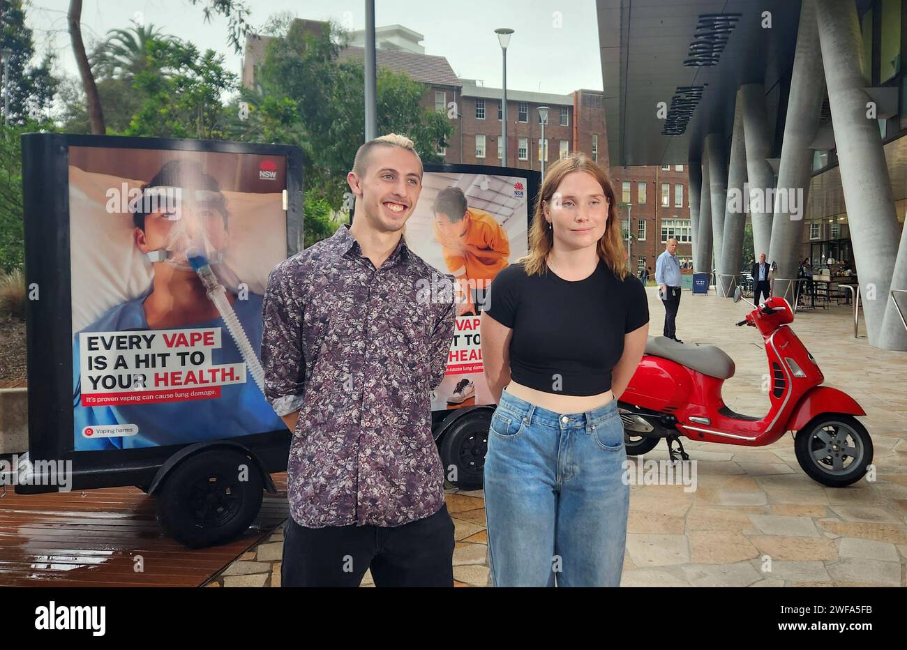 vap avec xavier 🚬 Pour les amateurs de vape, ne manquez pas les liquides français VAX et  CURIEUX !💨 CURIEUX: une marque réputée pour ses e-liquides fruités et  gourmands VAX: des saveurs tabac et des main image 0