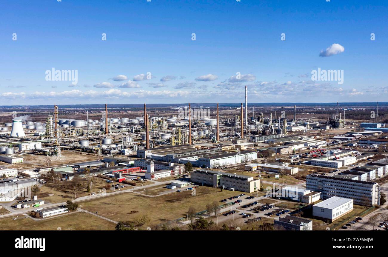 Pck Raffinerie Hi res Stock Photography And Images Alamy