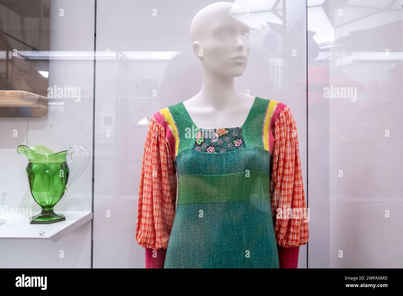 Textile exhibits on retro women's fashion at the new National Museum of Norway, Oslo Stock Photo