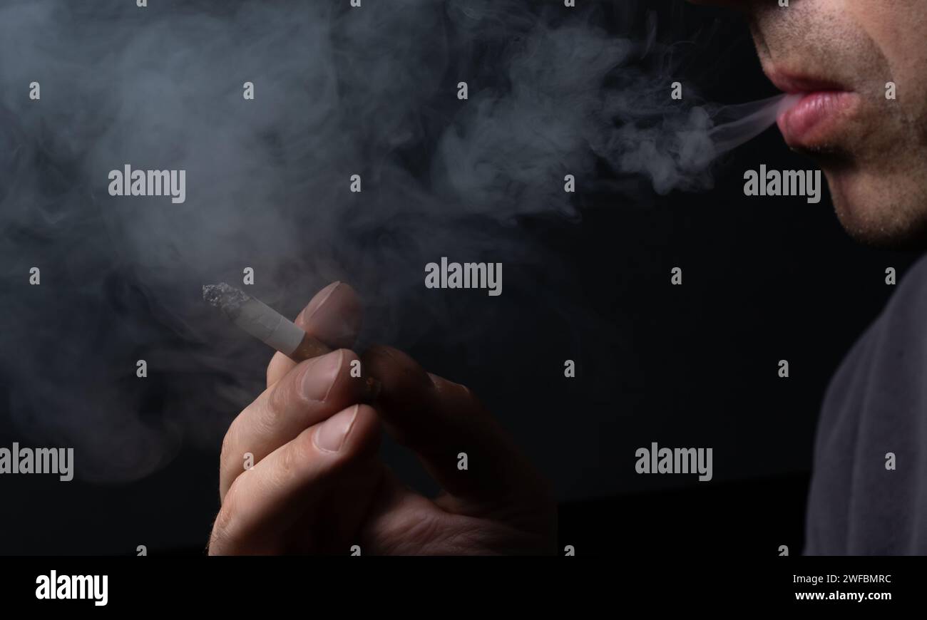 cigarette in arabic language No smoking arabic sign