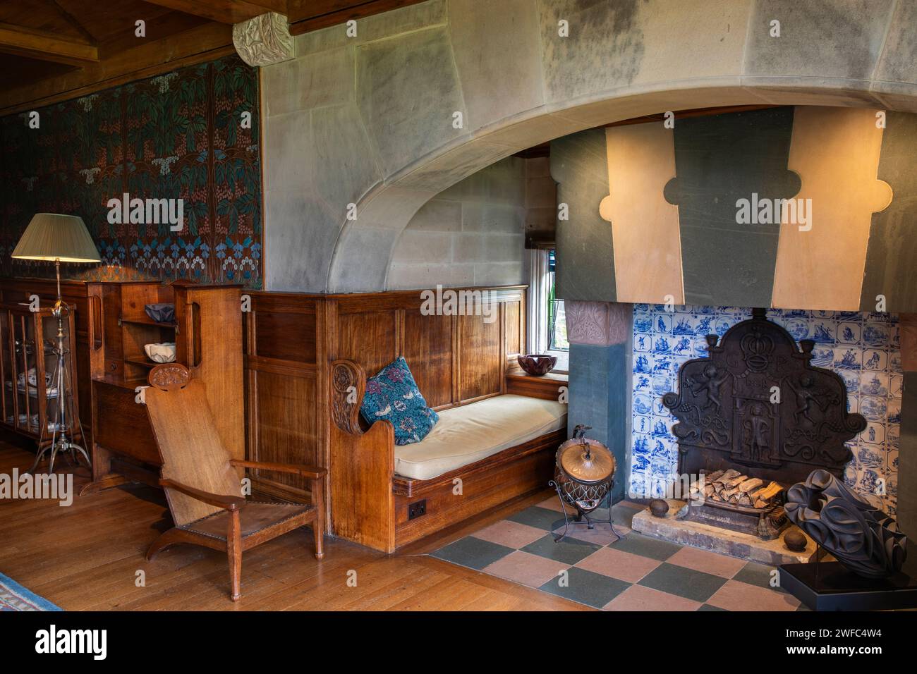 UK, Cumbria, Bowness on Windermere, Blackwell, Arts and Crafts House, Dining Room, fireplace Stock Photo