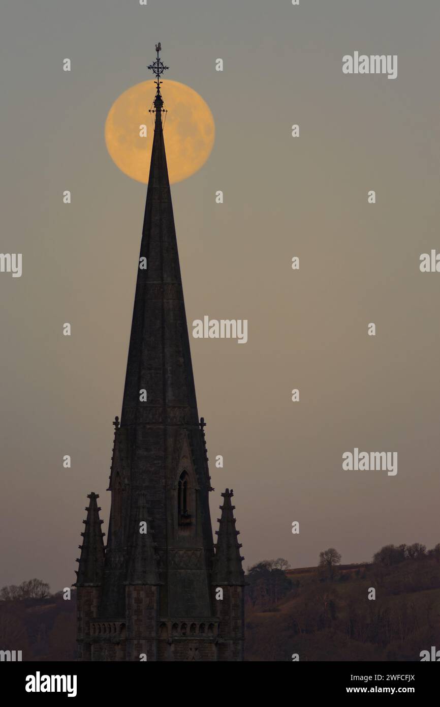 January 2024 wolf moon setting in Bath Stock Photo Alamy