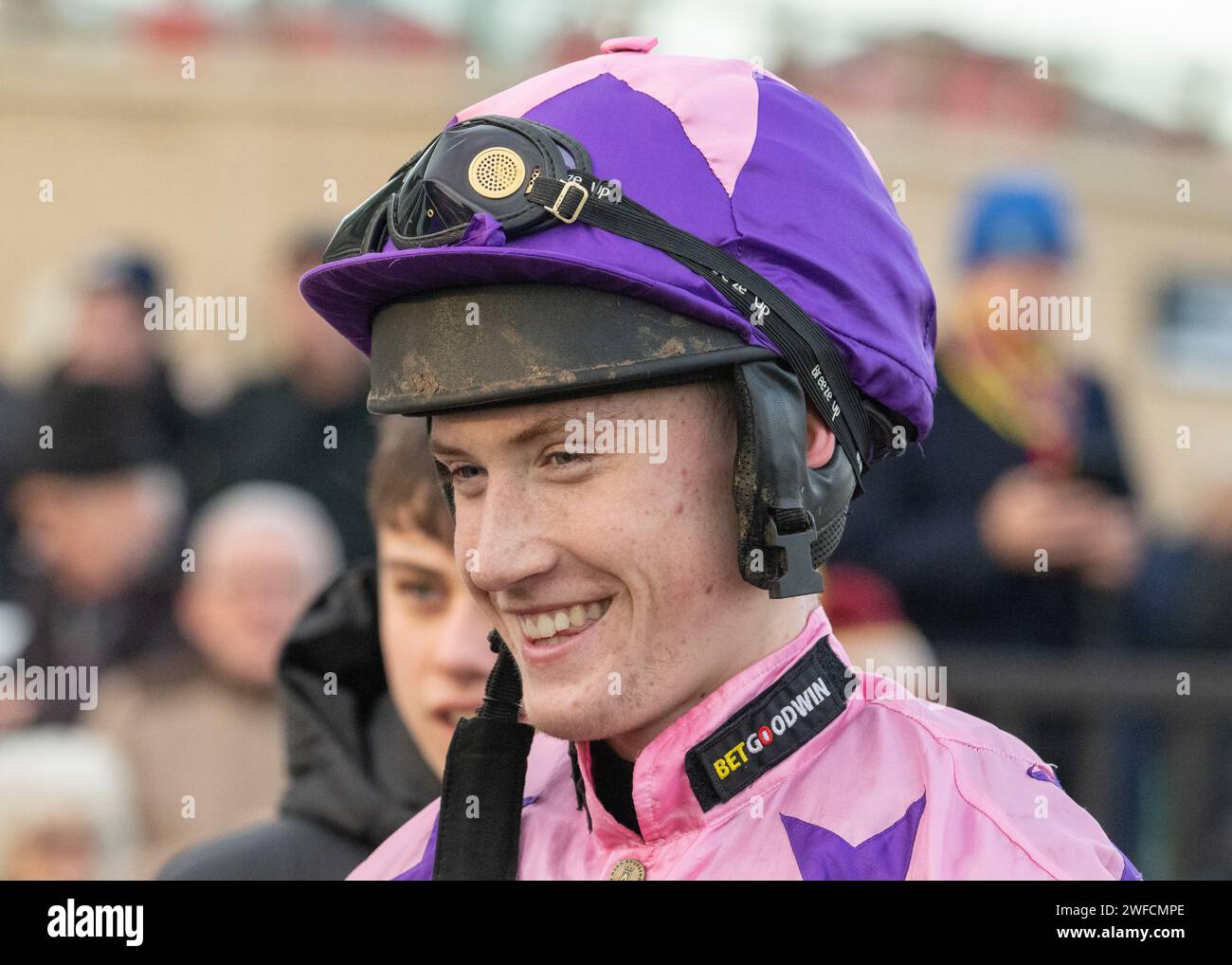 Annual Invictus wins Great Yorkshire Handicap Chase (Premier Handicap) at Doncaster for Chris Gordon and Freddie gordon on Sa7 27 Jan 2024 Stock Photo