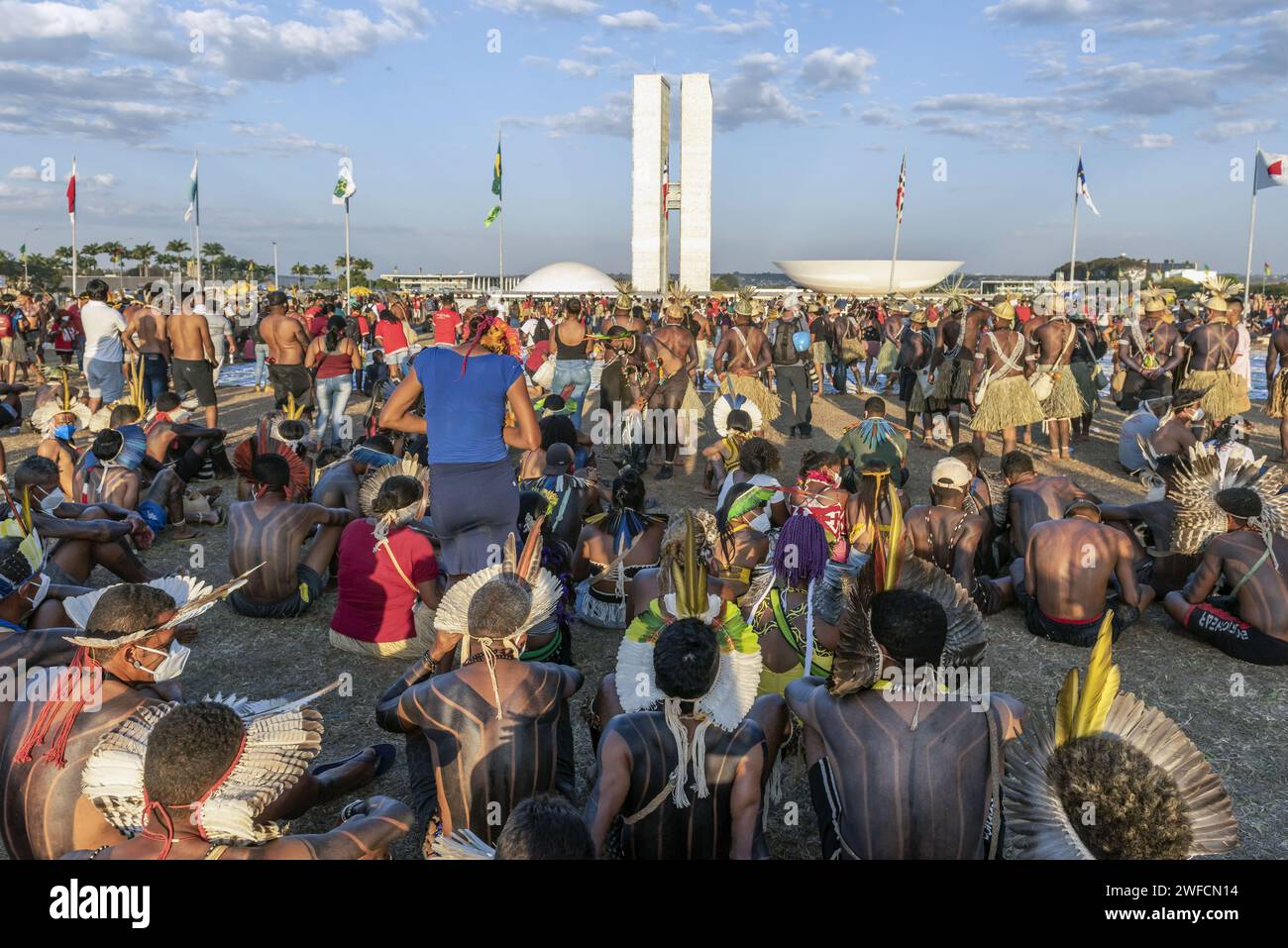 Demonstration of indigenous peoples on the Esplanade of Ministries - against Bill 490 and judgment of the Temporal Framework by the Federal Supreme Court Stock Photo