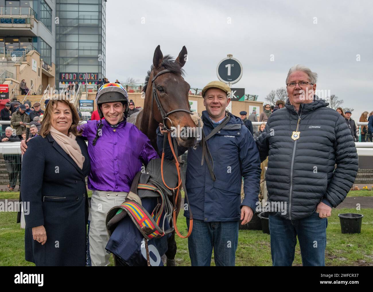 Some Scope wins SBK Handicap Chase (Go North Red Rum Series Qualifier) at Doncaster on 28 Jan 24 for Richard Hobson, Gavin Sheehan and Rubicon Racing Stock Photo