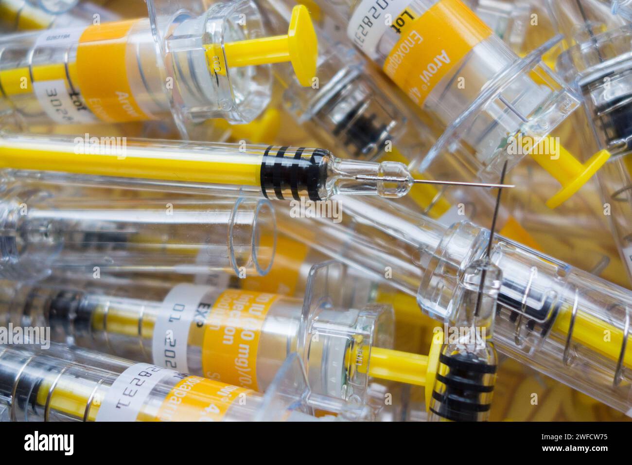 Syringes waste hires stock photography and images Alamy