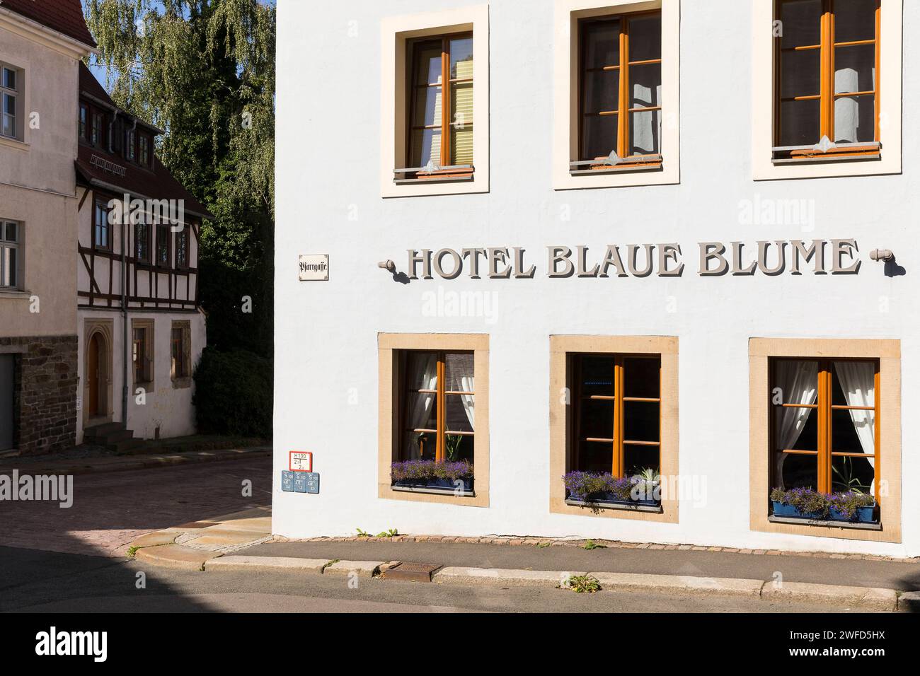 Hotel Blaue Blume am Donatsturm, Freiberg, Sachsen, Deutschland *** Hotel Blaue Blume am Donatsturm, Freiberg, Saxony, Germany Stock Photo