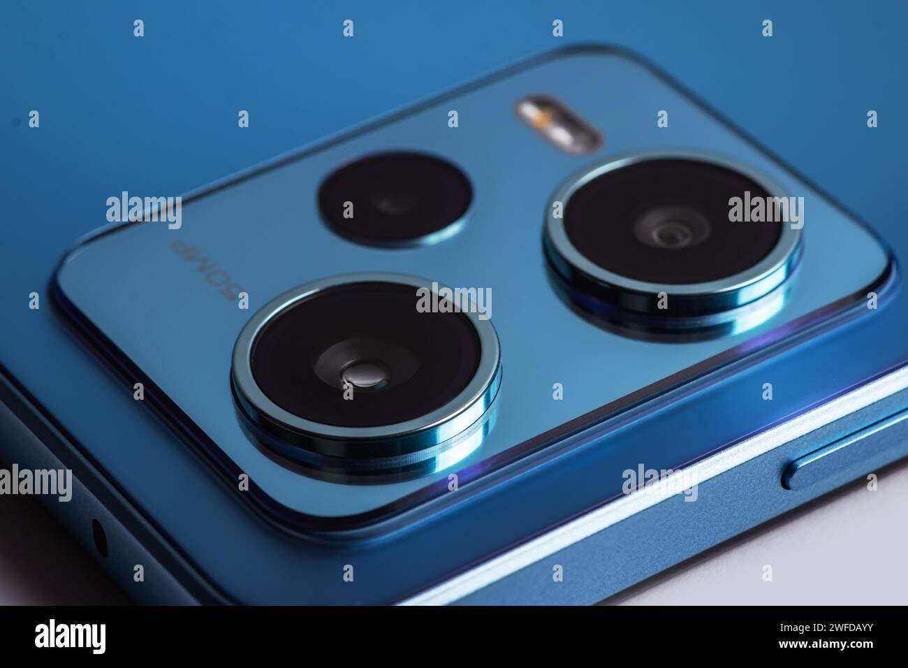 Smartphone triple camera image with selective focus Stock Photo - Alamy