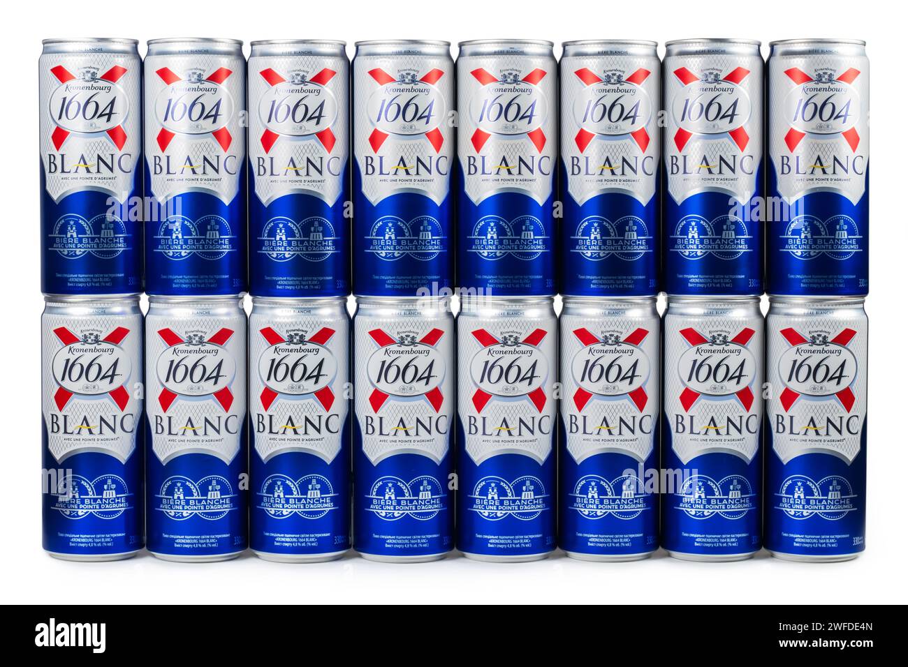 Dnipro, Ukraine, 13 oct, 2023: Aluminium cans of beer brands Kronenbourg 1664 Blanc owned by the Carlsberg Group on white background. Stock Photo