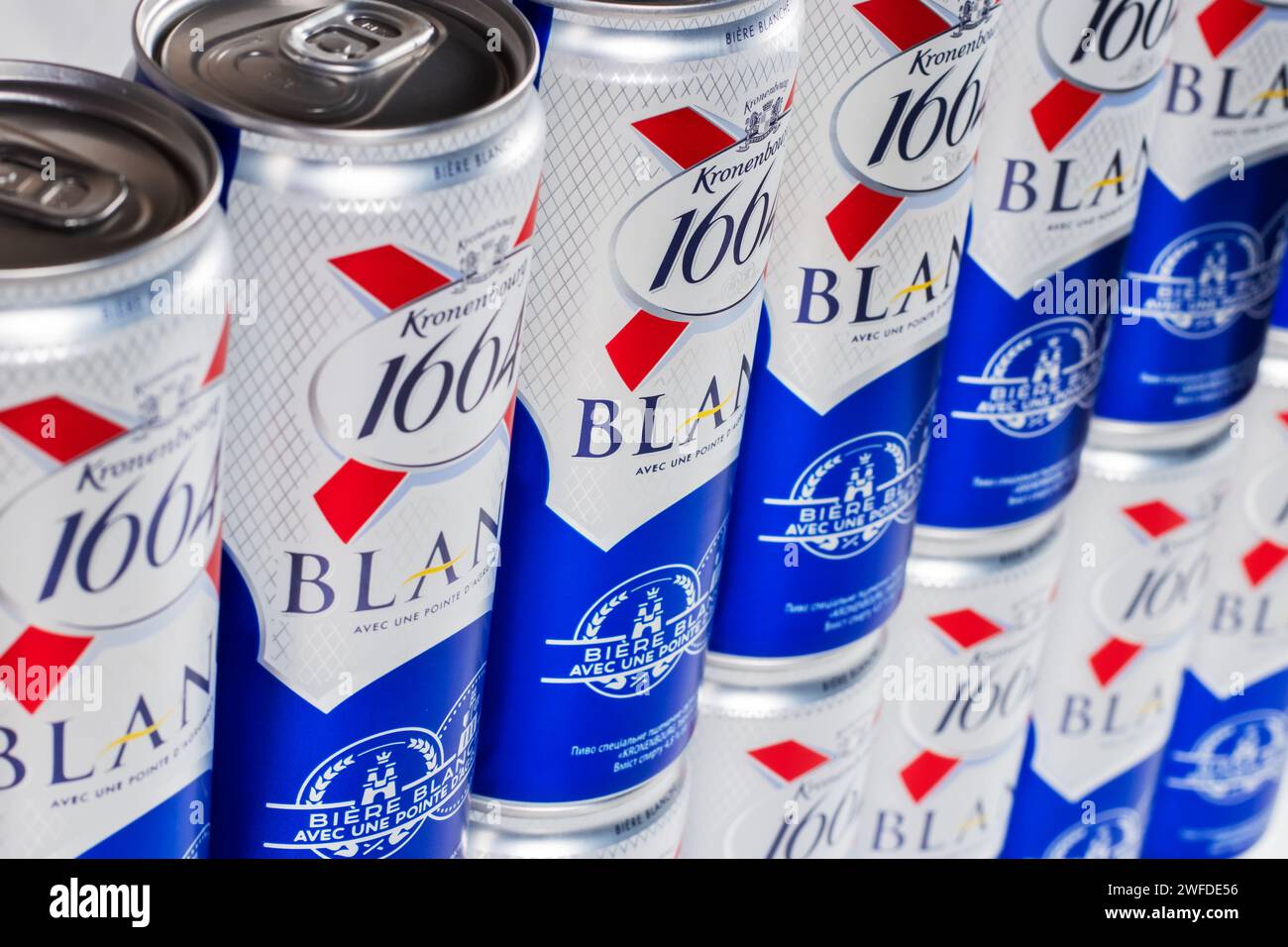 Dnipro, Ukraine, oct 13, 2023: Kronenbourg 1664 Blanc beer can. French brand of beer. Sale in a hypermarket. Stock Photo