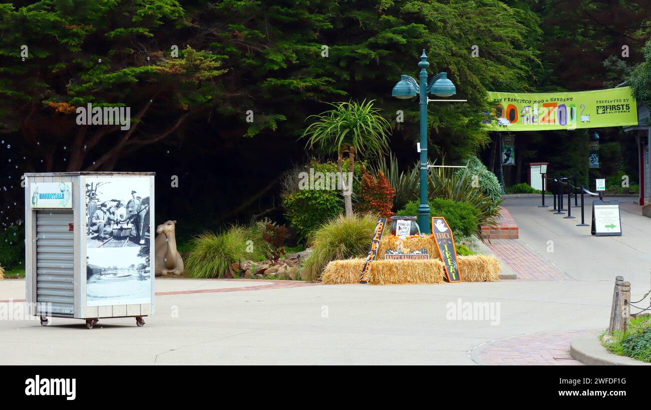 San Francisco, California San Francisco Zoo located at Sloat Blvd and