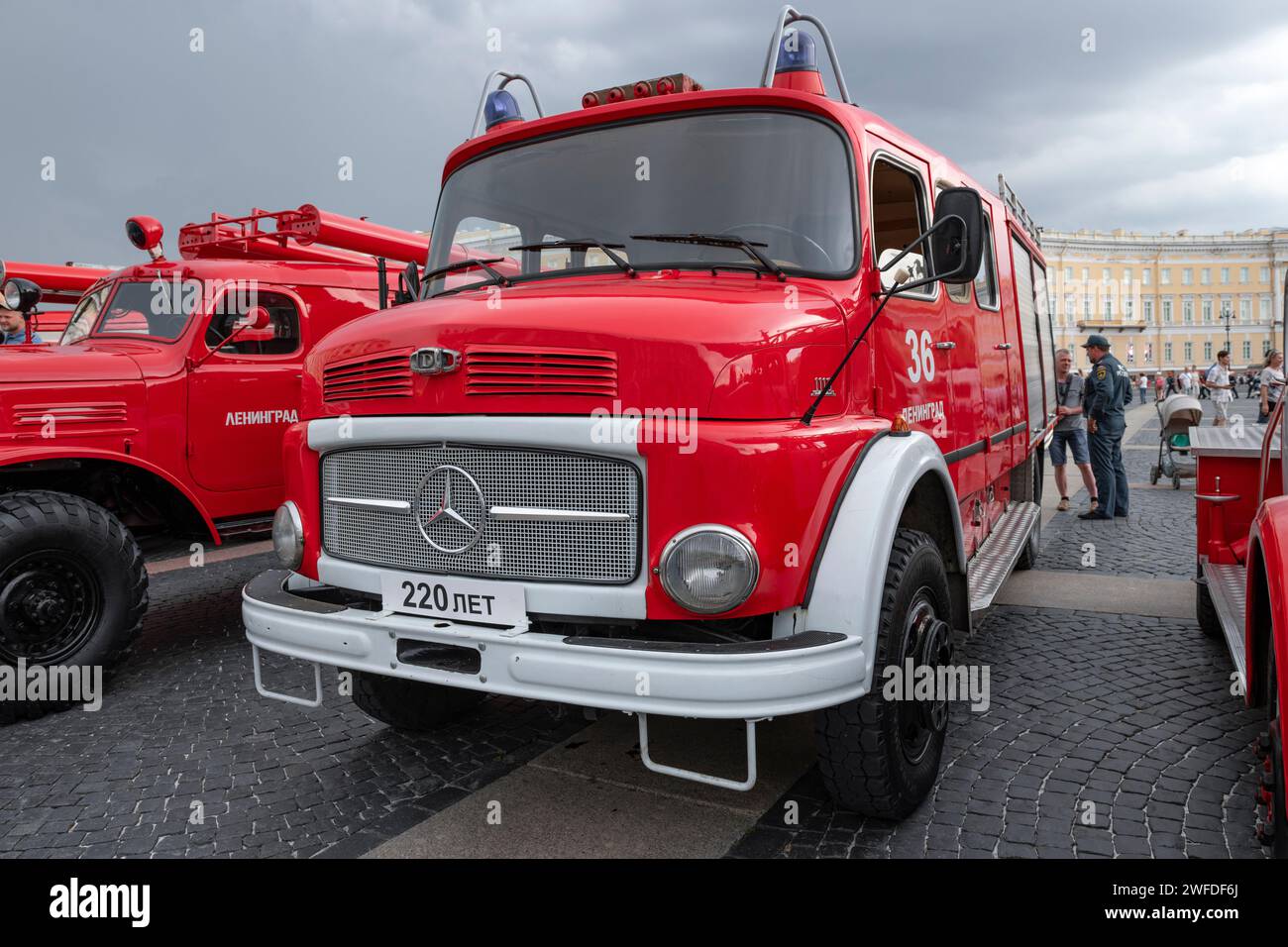 SAINT PETERSBURG, RUSSIA - JUNE 30, 2023: Old fire truck Mercedes-Benz 1113 on the Palace Square. Celebrating the 220th anniversary of the fire depart Stock Photo