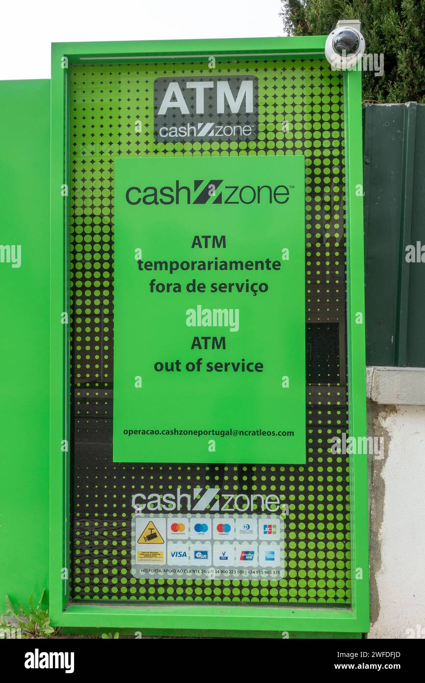 Cash Zone ATM Machine Closed Out Of Service, In Albufeira Portugal January 28, 2024 Stock Photo