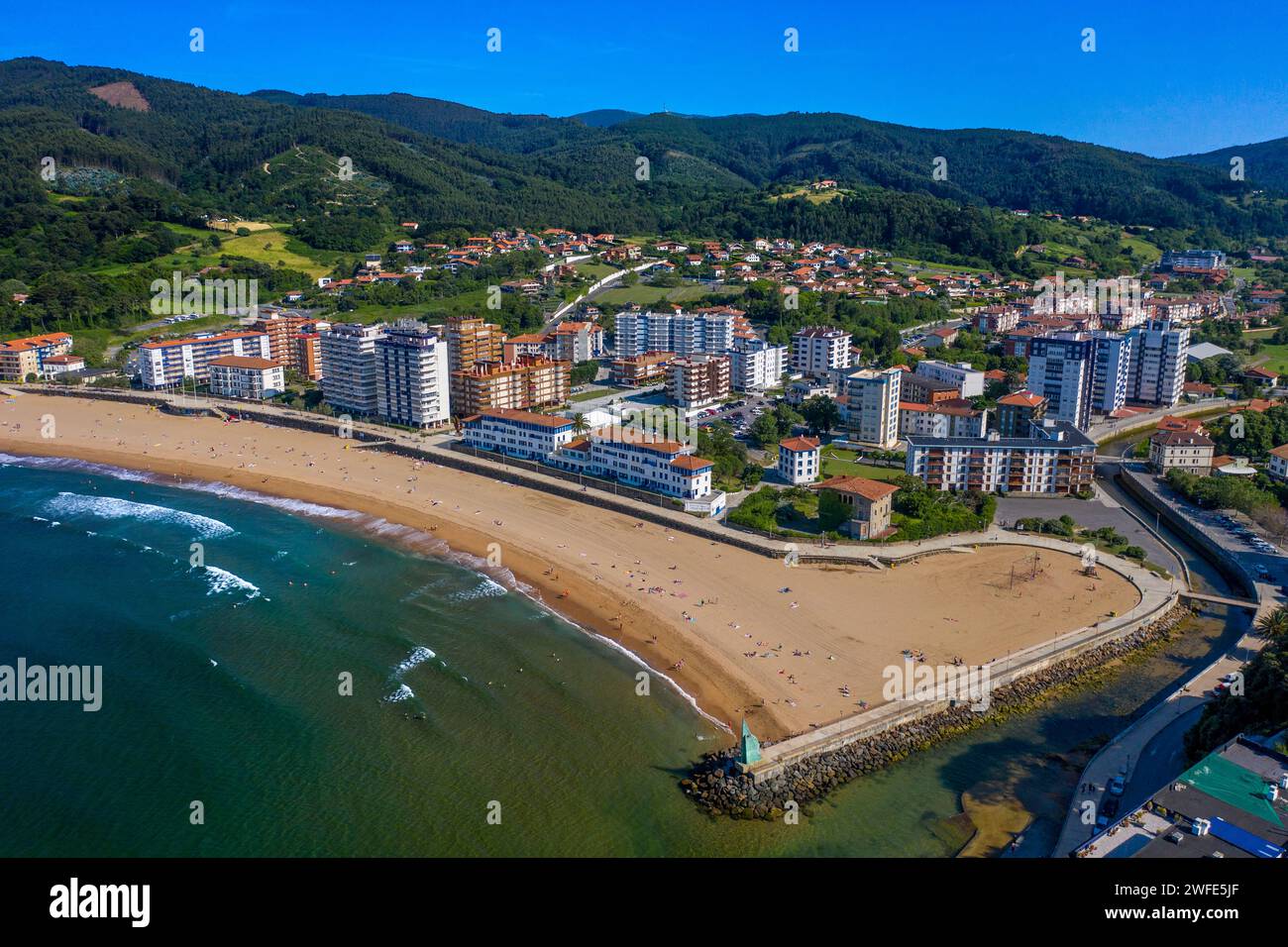 Aerial view of Playa de Baquio Bakio beach, Bizkaiko hondartza Bakioko Biscay, Basque Country, medieval building, battlements, Euskadi, Spain.  Bizkai Stock Photo
