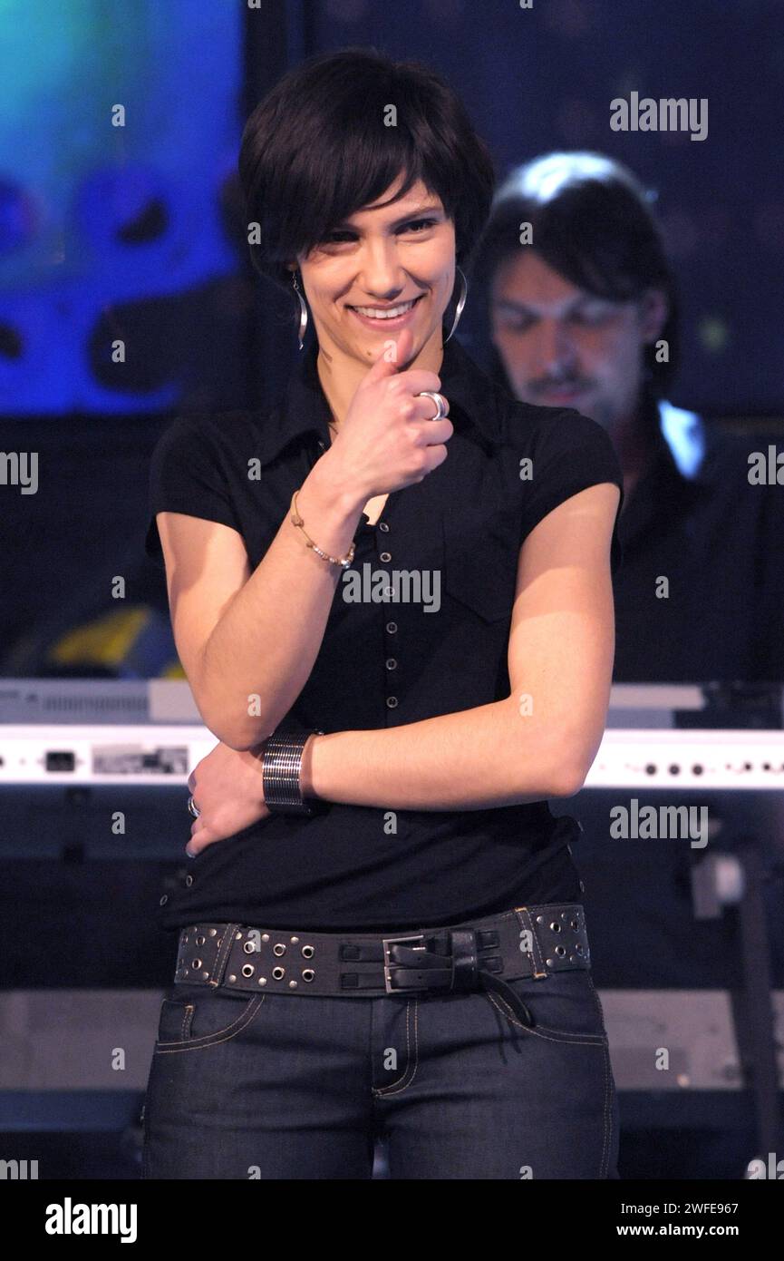 Elisa cantante italiana hires stock photography and images Alamy