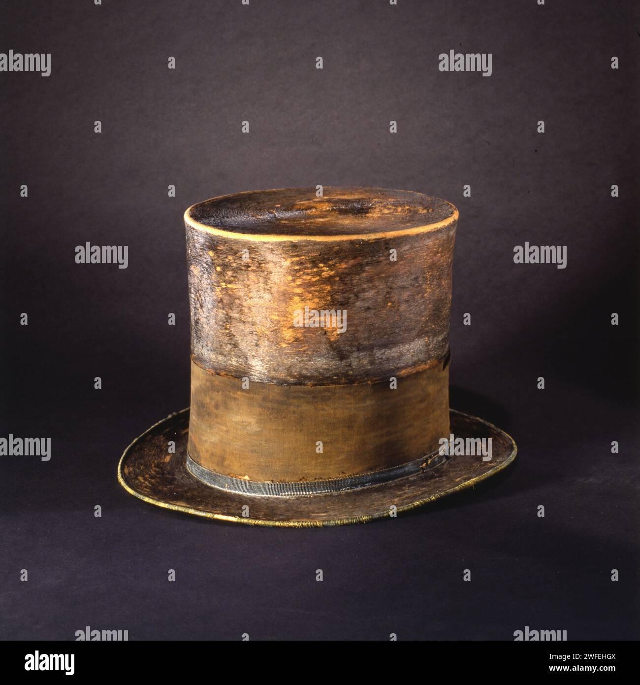 Abraham Lincoln's Top Hat. Hat, worn by Abraham Lincoln the night he was assassinated at Ford's