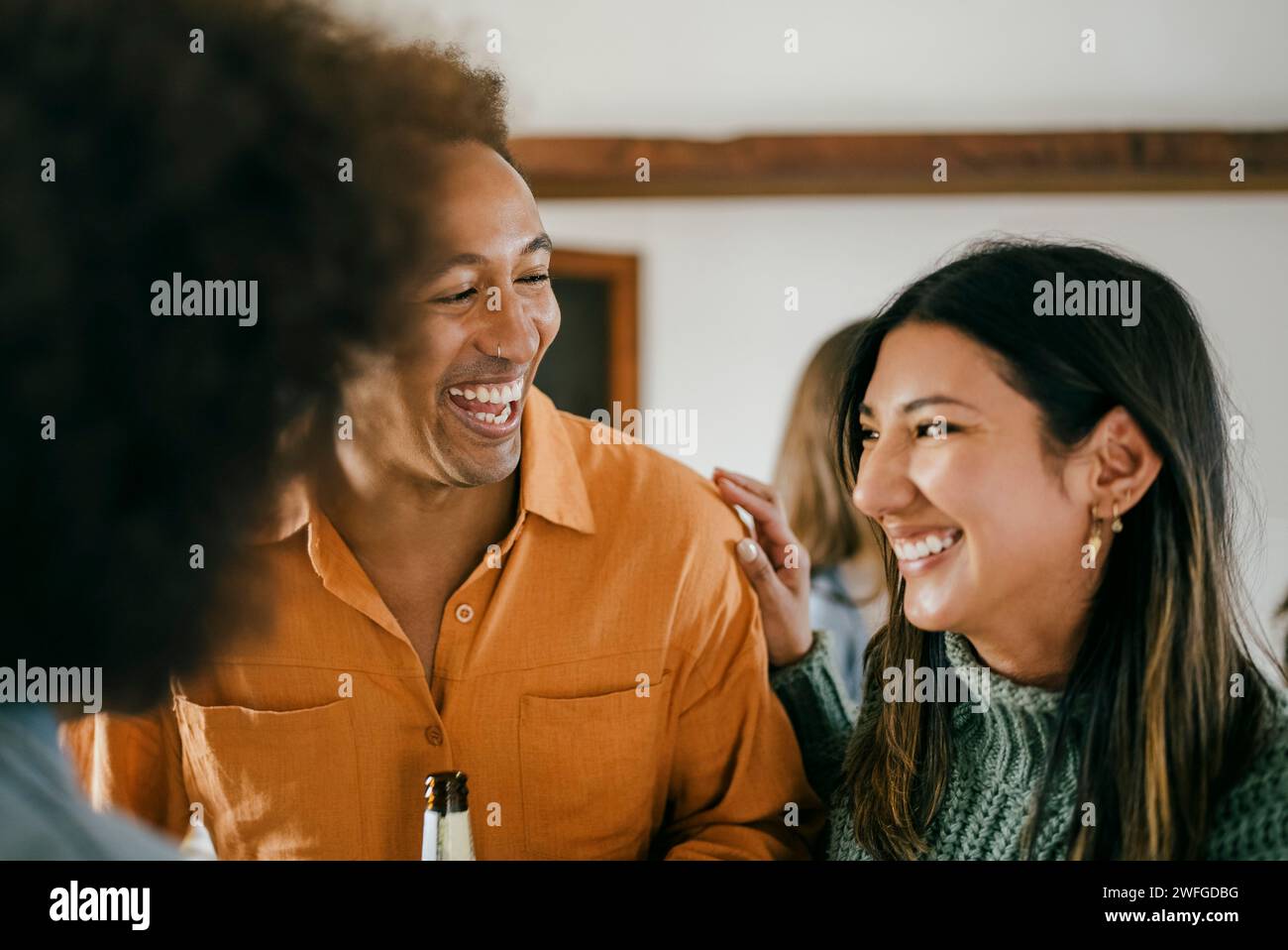 Happy man and woman hi-res stock photography and images - Alamy