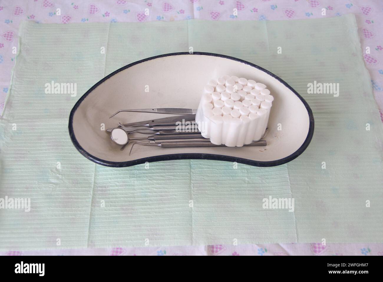 Dental instruments and cotton swabs in the tray Stock Photo Alamy