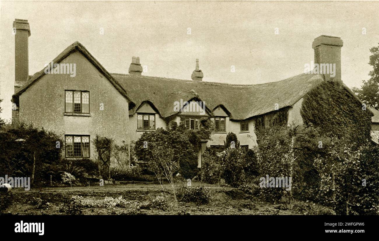 Photograph Hayes Barton House near East Budleigh, East Devon -  16th century home of the Raleigh family, including Sir Walter Raleigh. from the book Glorious Devon, by S.P.B. Mais, published by London Great Western Railway Company, 1928 Stock Photo