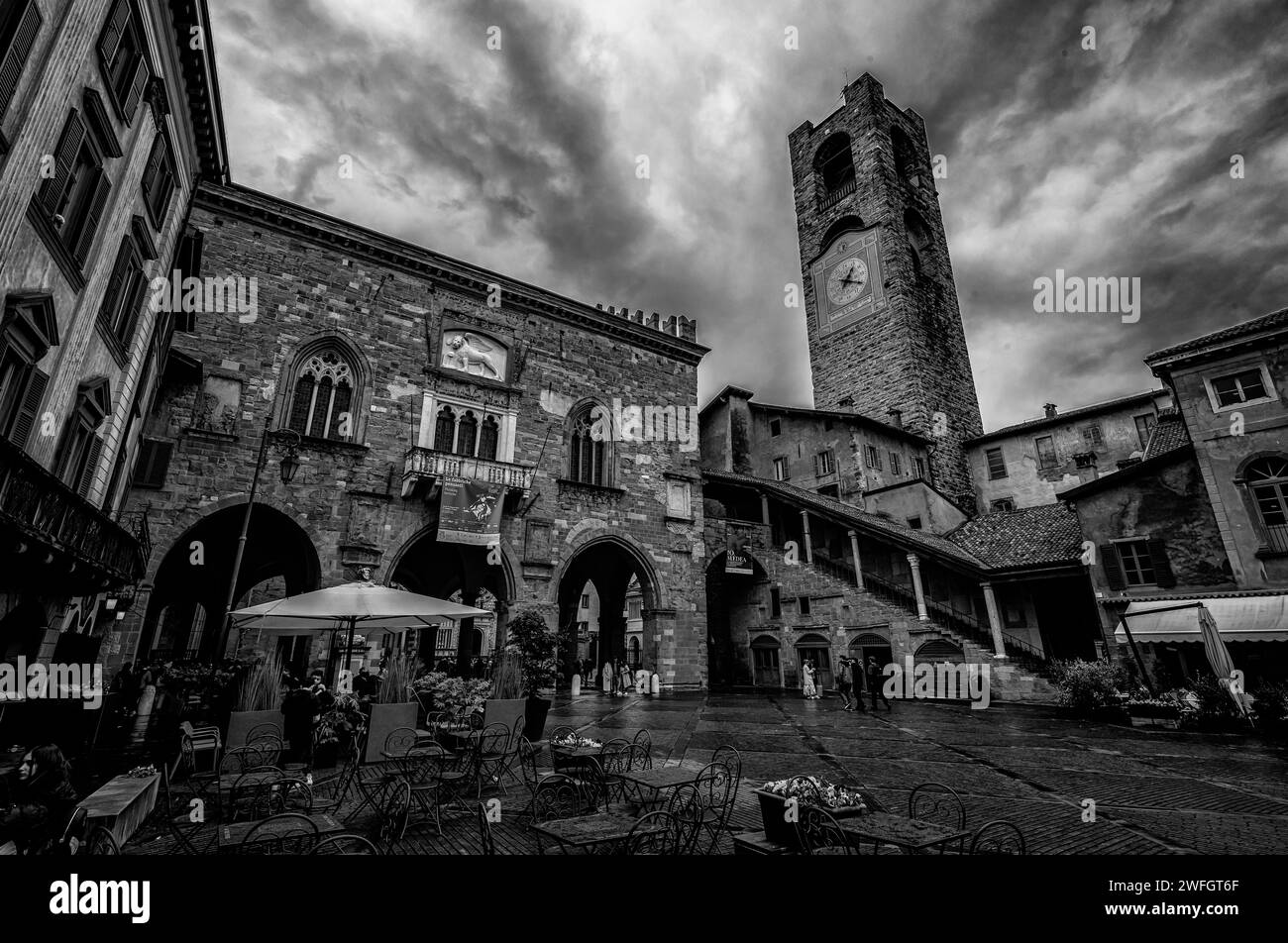 Torre Civica, Campanone, Piazza Vecchia, Bergamo, Lombardy, Italy. April 2023 Stock Photo