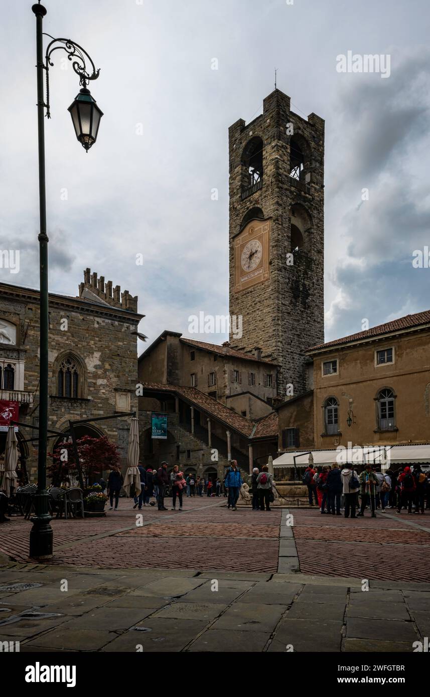 Torre Civica Campanone Piazza Vecchia Bergamo Lombardy Italy torre-civica-campanone-piazza-vecchia-bergamo-lombardy-italy