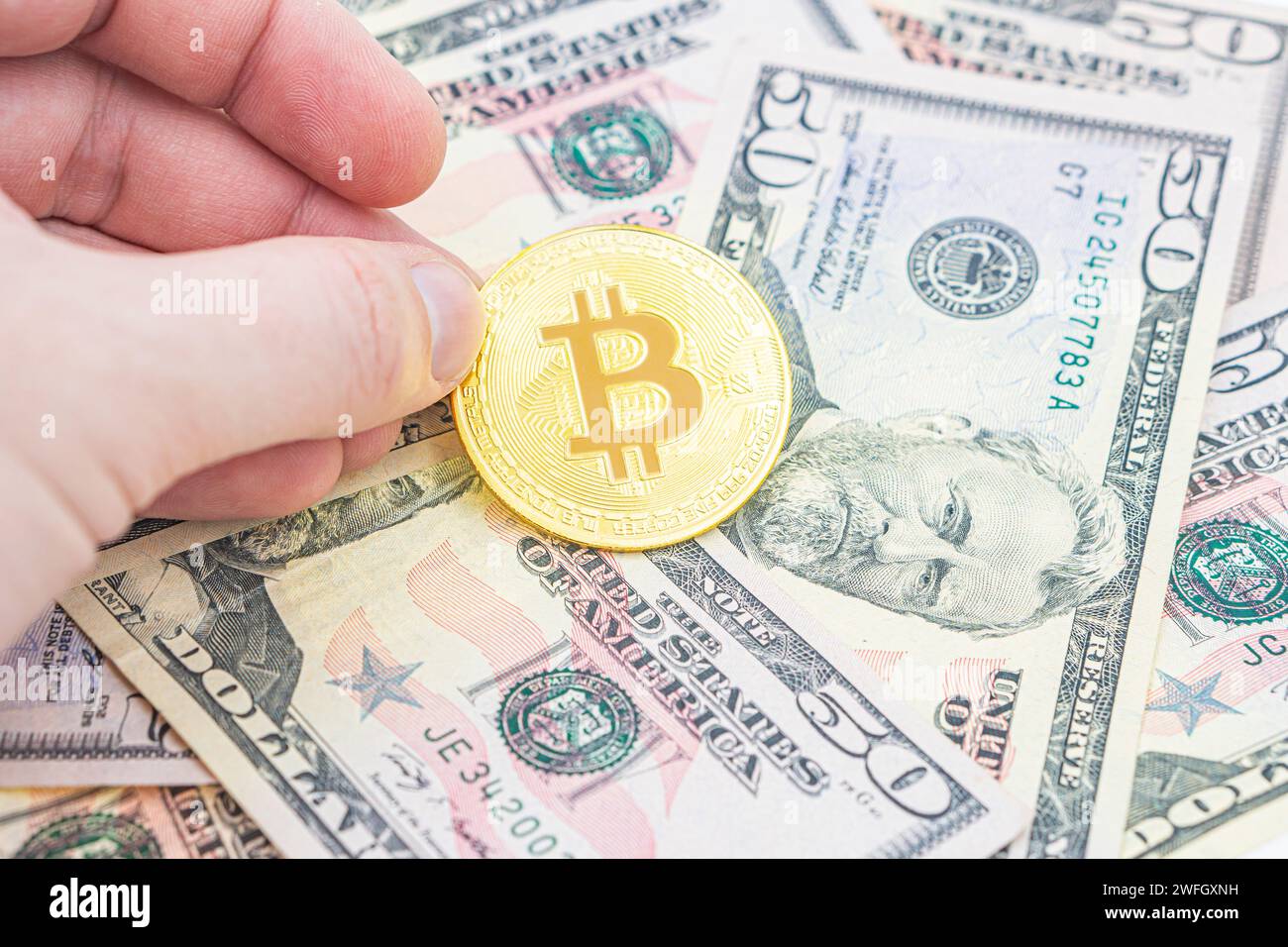 Usd coin hi-res stock photography and images - Page 17 - Alamy