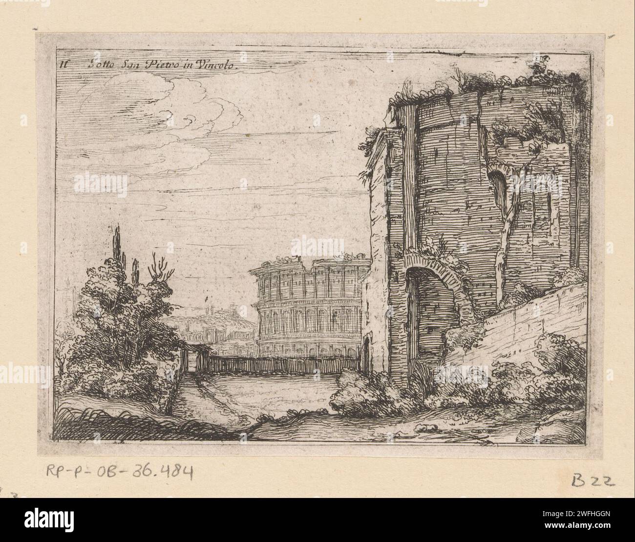 Ruins of Antique Building and the Colosseum in Rome, Giovanni Battista Mercati, 1629 print View of the Colosseum from the San Pietro in Vincoli in Rome. On the right the remains of possibly the Thermen of Titus. print maker: Italyafter own design by: ItalyItalyToscane paper etching landscape with ruins Colosseum. Thermen from Titus Stock Photo
