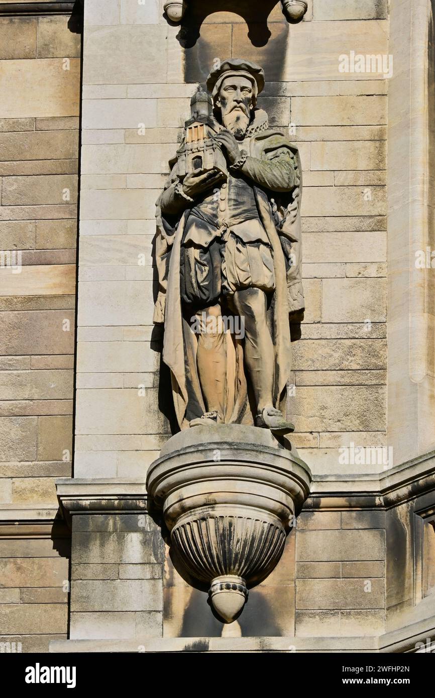 Statue of Johannes Caius (John Keys) on the Tower of Waterhouse
