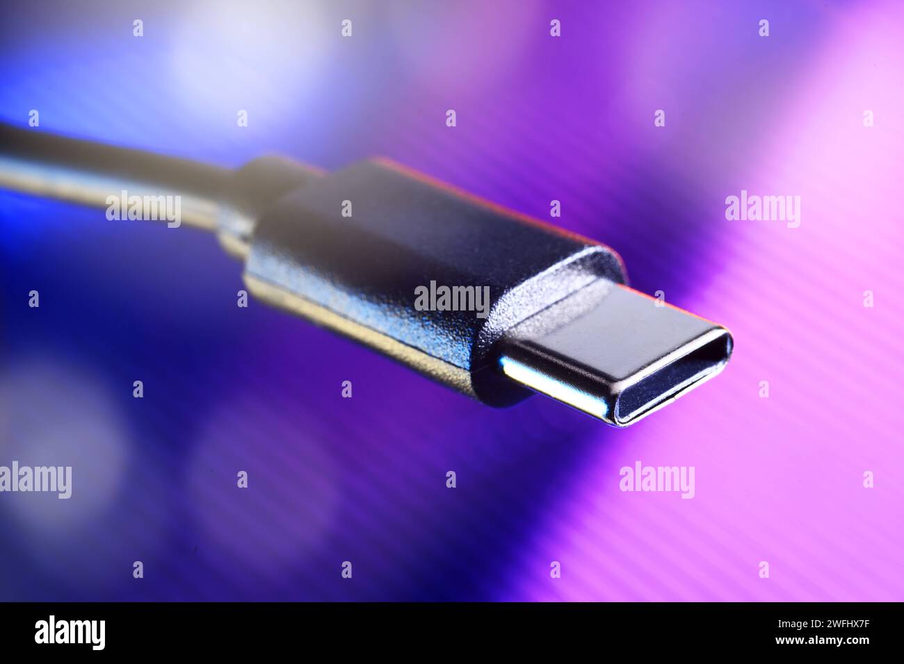 USB-C-Stecker, USB-C als Standardladeanschluss in der EU *** USB C plug, USB C as standard charging port in the EU Stock Photo