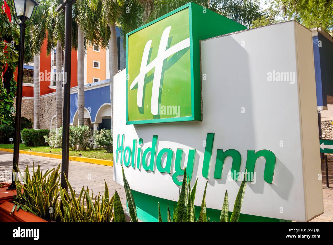 Merida Mexico,Zona Paseo Montejo Centro,Holiday Inn Merida IHG hotel ...