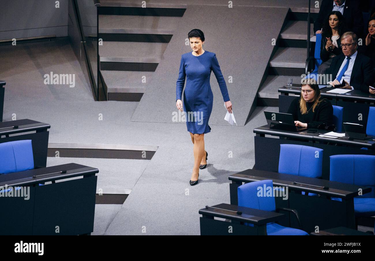 Sahra Wagenknecht, Fraktionslos, aufgenommen im Rahmen einer Debatte ...