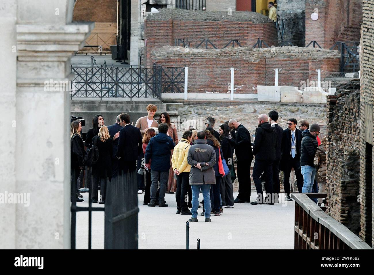 De Jan Rome Rome, Italy. 31st Jan, 2024. Rome, Jannik Sinner at the Colosseum In ...