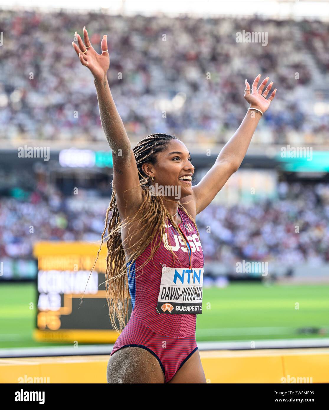 Tara DAVIS participating in the long jump at the World Athletics