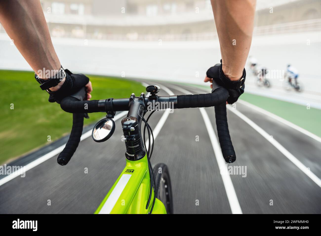 Pov hands speed cycling hi-res stock photography and images - Alamy