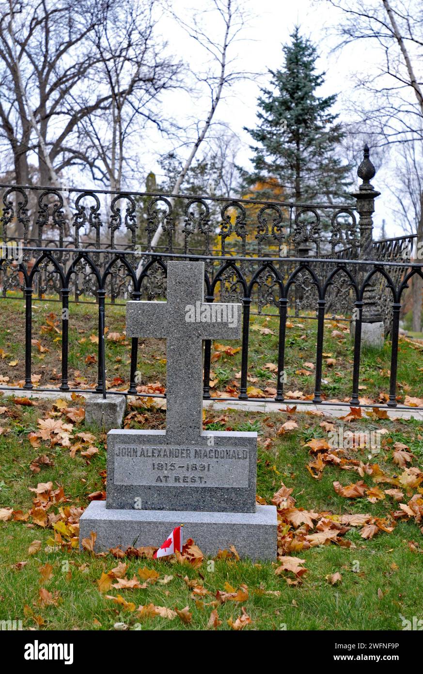 The grave of Canada's first prime minister and Father of Confederation, Sir John A. Macdonald, at Kingston's Cataraqui Cemetery. Stock Photo