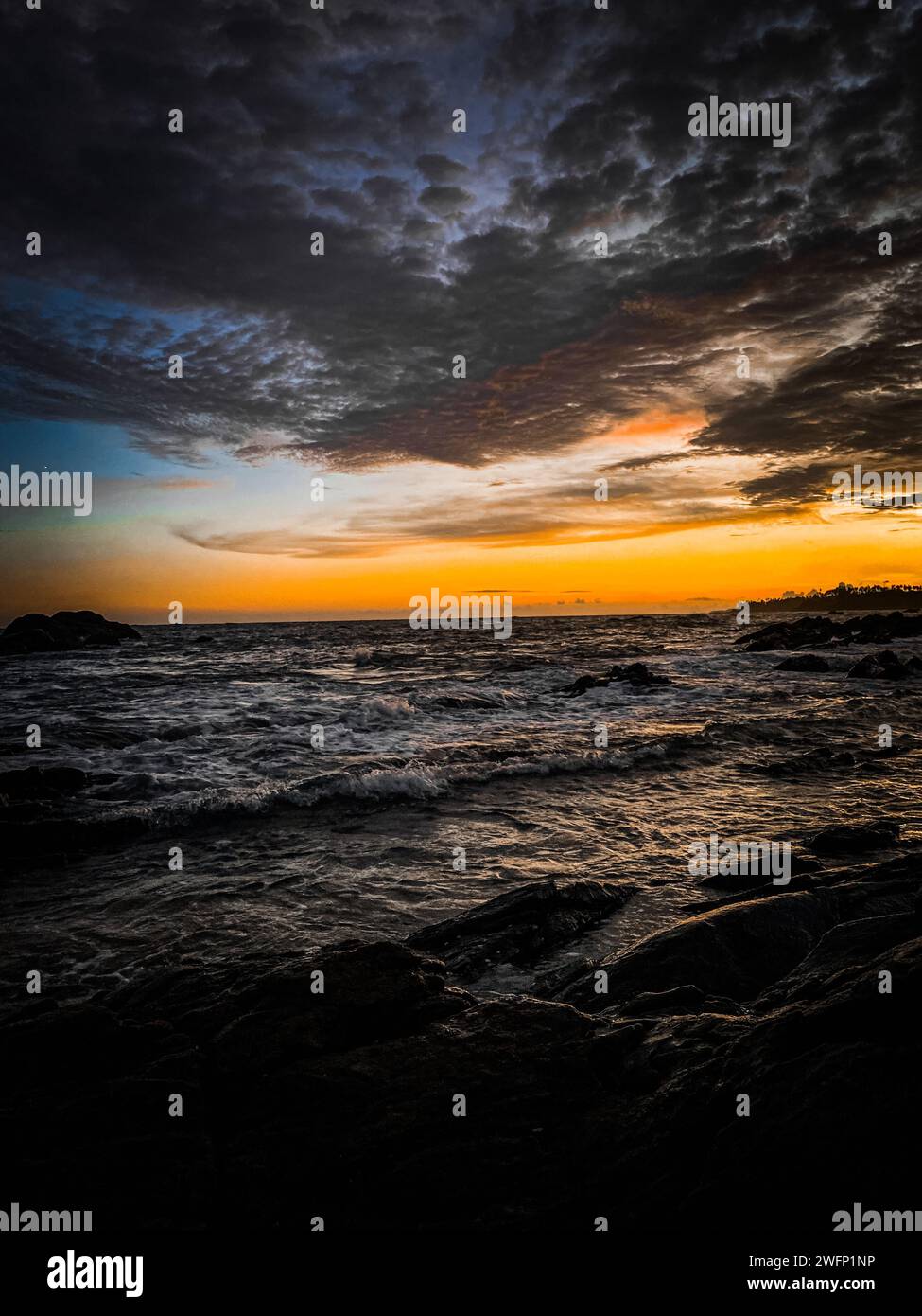 Sunset beach wallpapers hi-res stock photography and images - Alamy