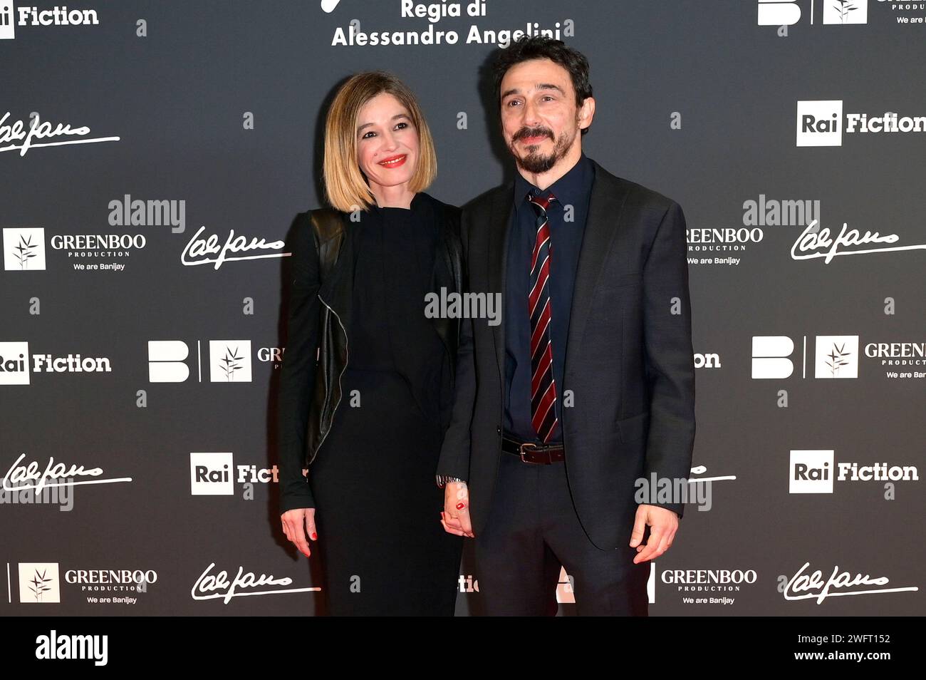 Ana Caterina Morariu und Alessandro Angelini bei der Premiere das Rai TV-Films 'Califano' im Space Cinema Moderno. Rom, 31.01.2024 Stock Photo