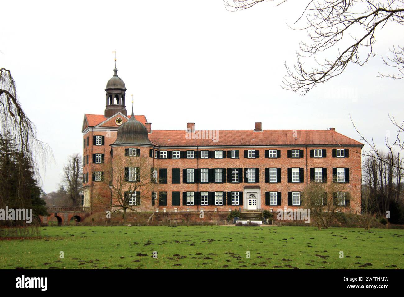 Stockfotos I Eutin I 27.01.2024 Frontansicht Eutiner Schloss Eutin Schloss Schleswig-Holstein Deutschland *** Stock photos I Eutin I 27 01 2024 Front view Eutin Castle Eutin Castle Schleswig Holstein Germany Copyright: xLobeca/ArnoxReimannx Stock Photo