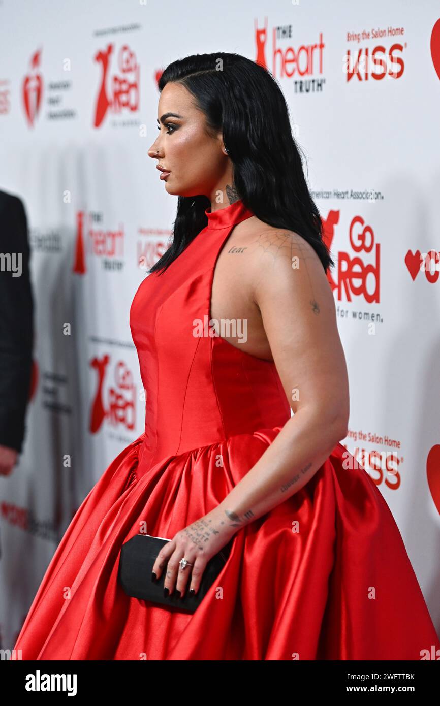 Photo by: NDZ/STAR MAX/IPx 2024 1/31/24 Demi Lovato at the American Heart  Association's 'Go Red for Women Red Dress Collection' Concert on January  31, 2024 in New York City Stock Photo - Alamy