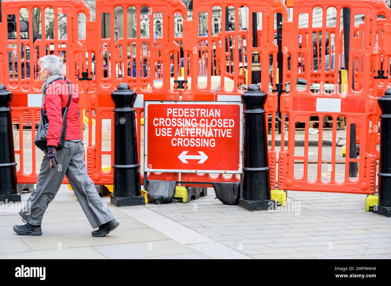 London, UK. Sign: pedestrian crossing closed, in central London Stock Photo