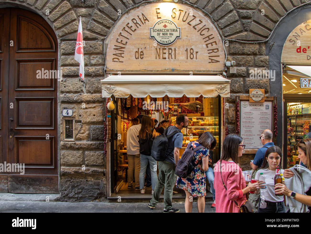 Via de' neri florence hi-res stock photography and images - Alamy