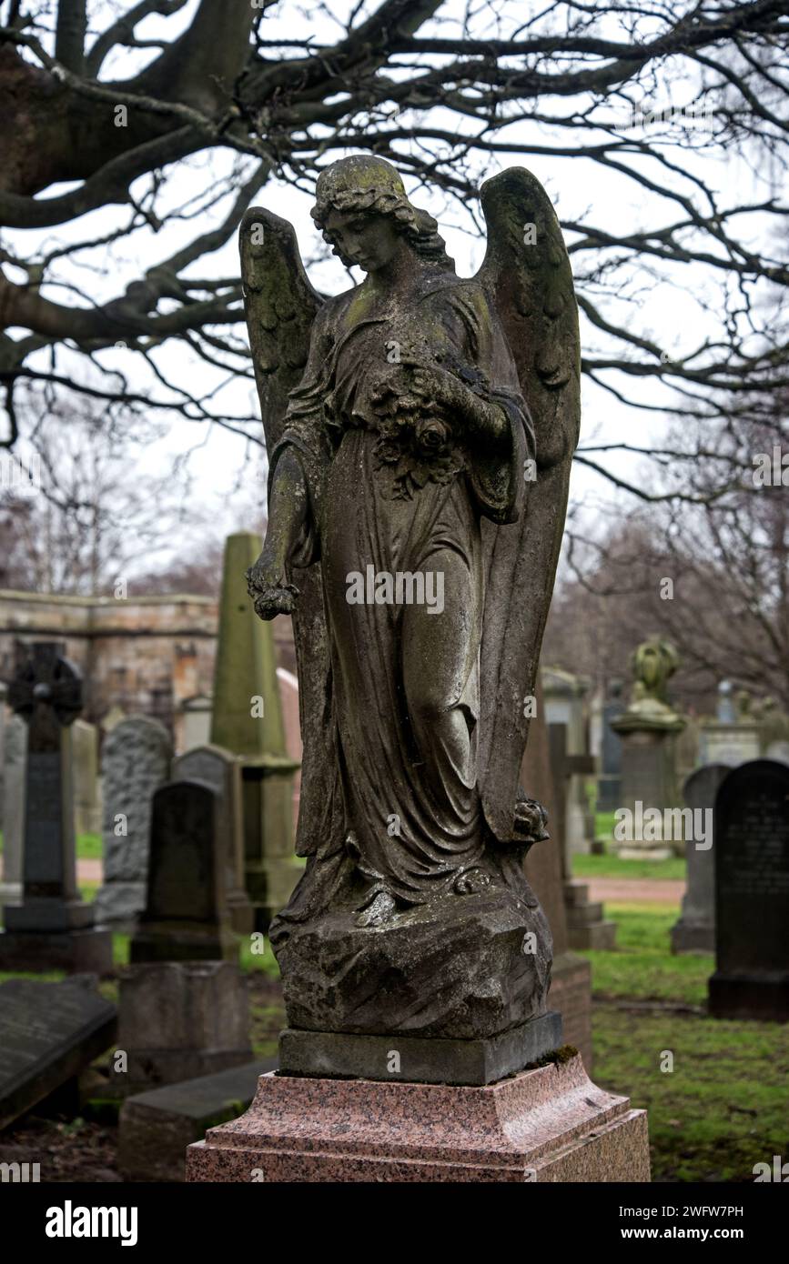 Figure of an angel on a memorial in the Grange Cemetery, Edinburgh, Scotland, UK. Stock Photo